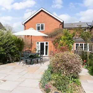 Luxury With Ev Charger - Lechampton Hills Holiday home